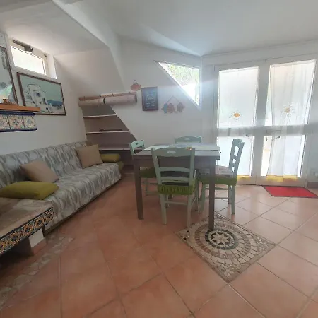 Niko House * Carloforte (Isola di San Pietro)