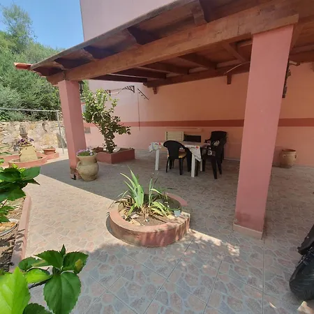 Holiday home Niko House *
